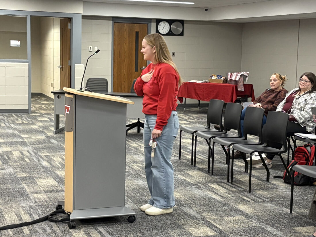 Tonganoxie High ag teacher named Kansas Horizon Award winner